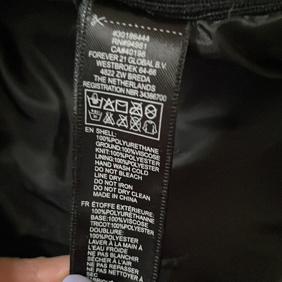 Forever 21 Faux Leather Stud Black Jacket Coat S Gold Tone Hardware Zipper - Picture 3 of 8